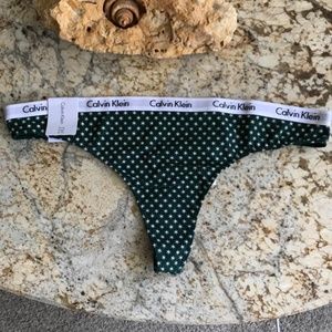 Calvin Klein Women's Modern Thong, Dark green with star